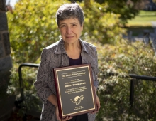 Wendy Chmielewski with her award